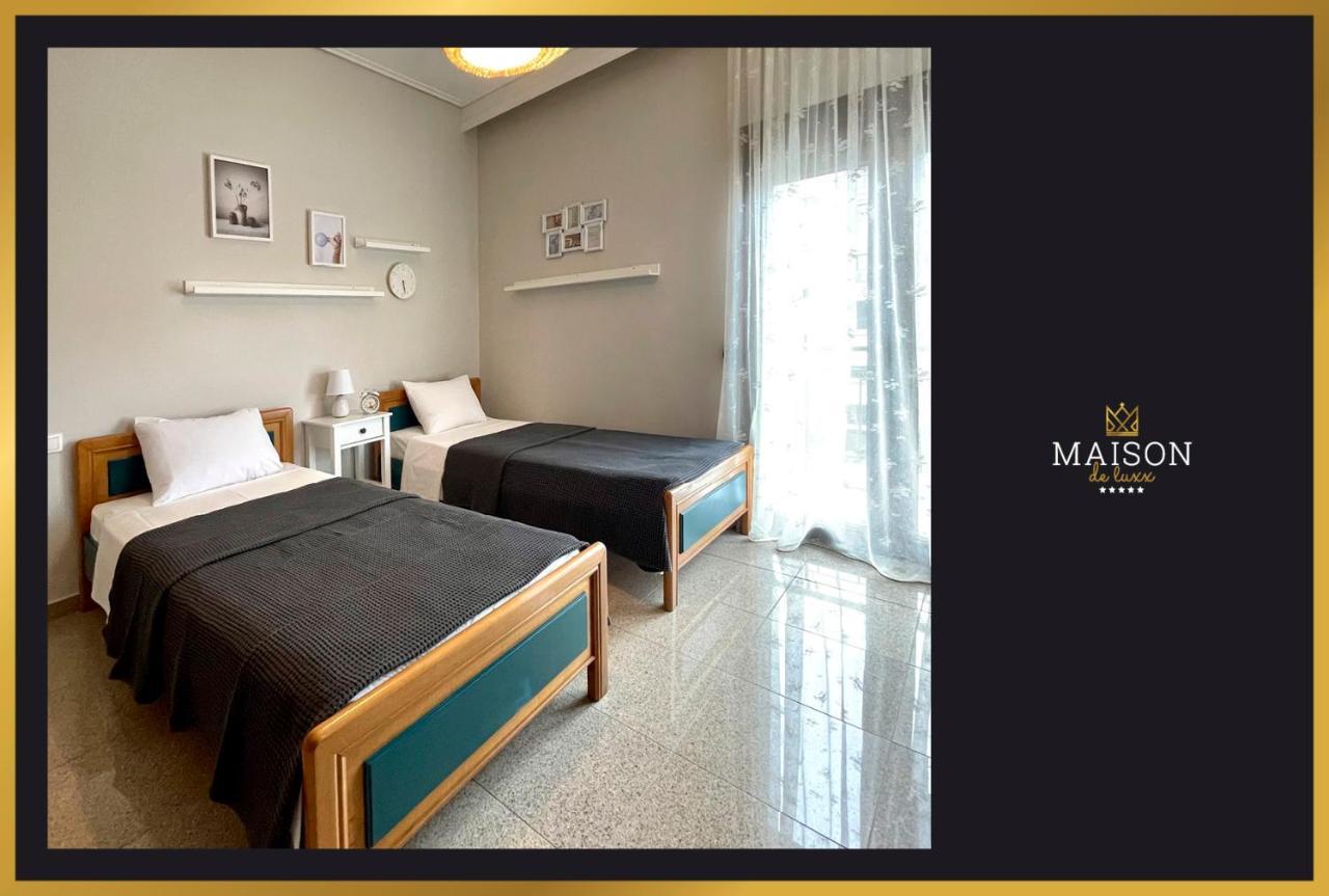 Maison De Luxx A5 Luxury Apartment In Larissa Bagian luar foto